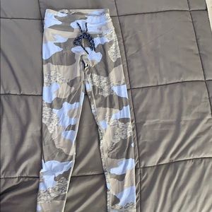 camo athletic pants